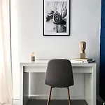 Appartement Bella Luna Luxury - Chic In Historic Square Varsovie