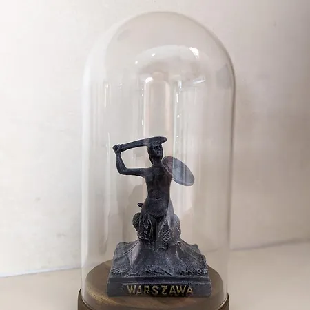 Bella Luna Luxury - Chic In Historic Square